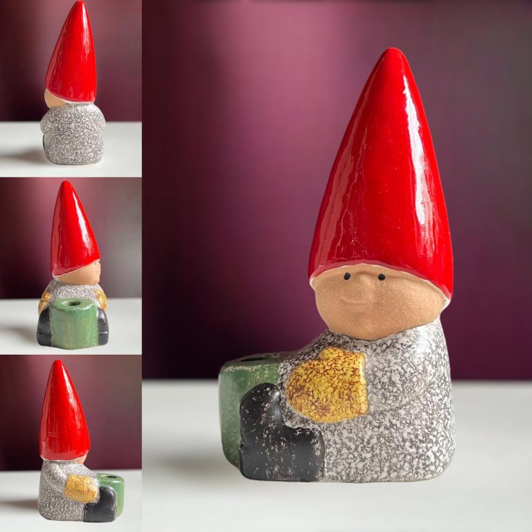 Gustavsberg - Tomtefamiljen - Lillebror Tomte med Trumma design Lisa Larson