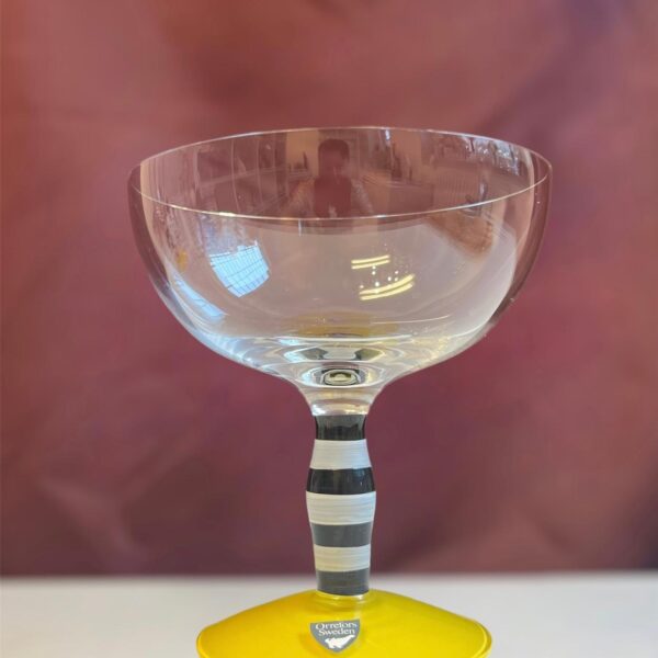 Orrefors - POLKA Clown - Coupe / Champagne glas svart/gul Design Anne Nilsson