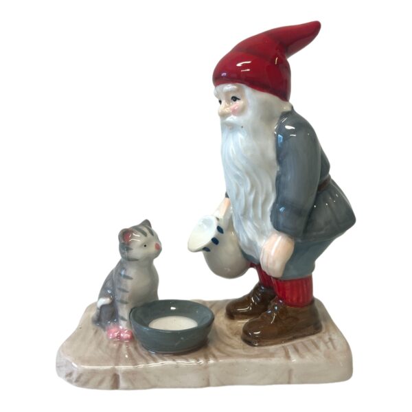 Cult Design - Tomtar - Tomte ger katten mjölk Design Jenny Nyström