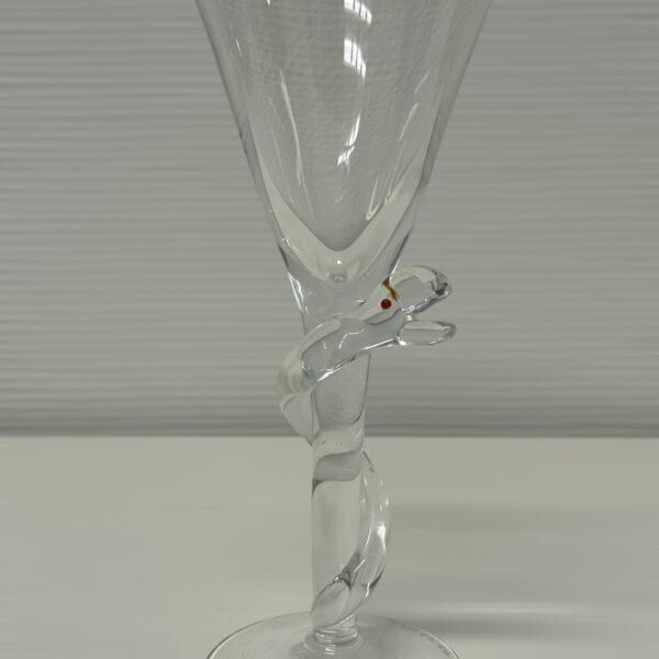 Kosta Boda - Cleopatra - Snapsglas med orm Design Ulrica Hydman vallien