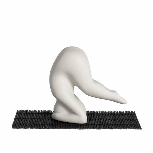 Design House Stockholm - Yoga Figurin Grå/Vit Nr 1 av 8 Design Lisa Larson